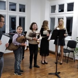 Přehrávka tříd p.uč. Kamila Tichoty a pí.uč. Marie Jungbauerové